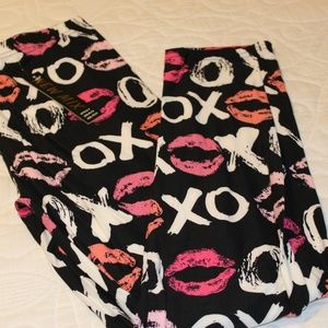 Women's Plus XO Print Full Leggings